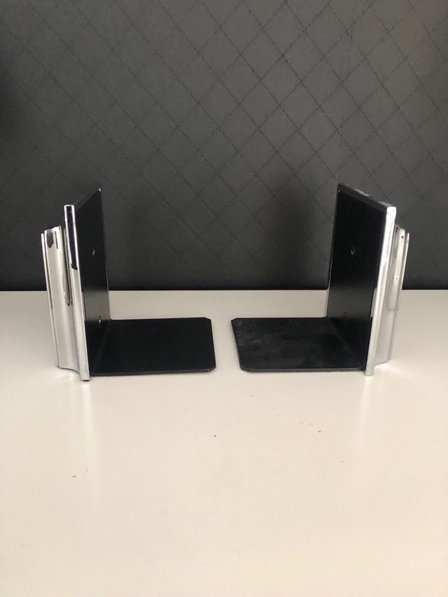 Sujetalibros El Casco