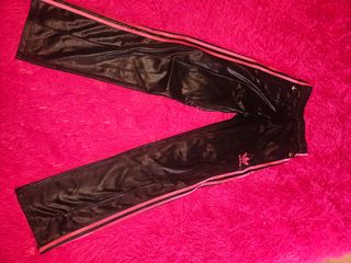 Chandal Adidas Chile 62 negro y fucsia S