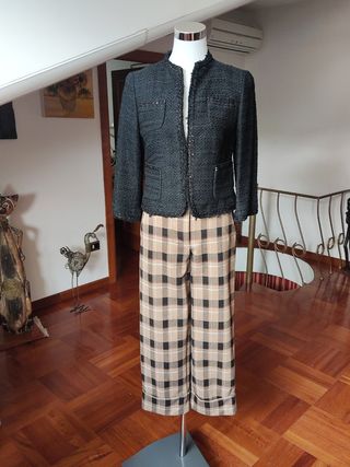 Completo donna giacca e pantalone. Zara .Taglia S