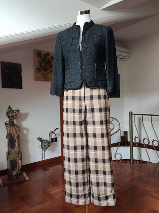 Completo donna giacca e pantalone. Zara .Taglia S