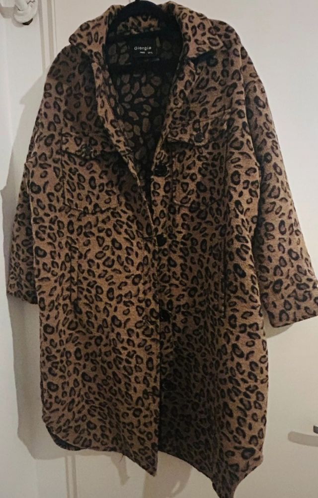 Sobrecamisa/Chaqueta animal print