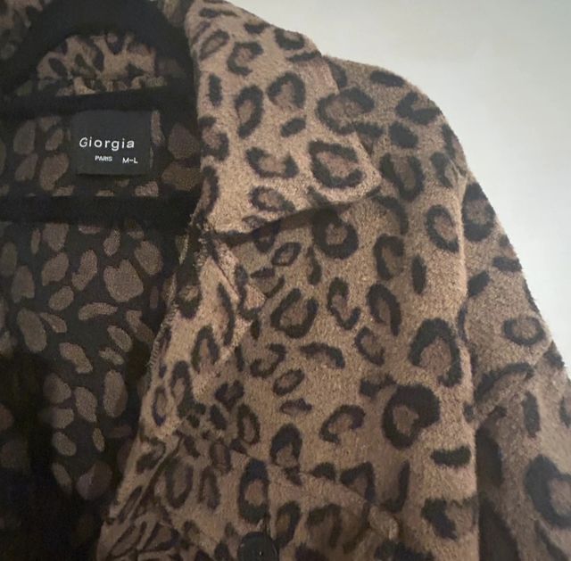 Sobrecamisa/Chaqueta animal print