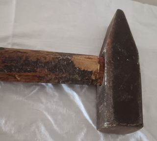 Martello con manico in legno 800 vint