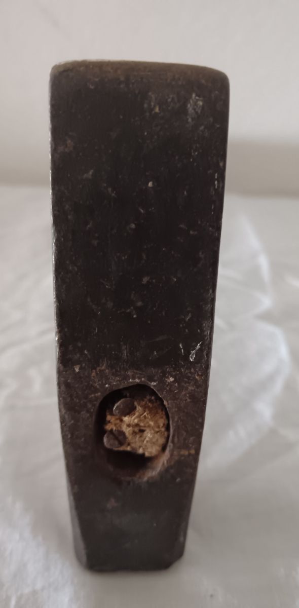 Martello con manico in legno 800 vint