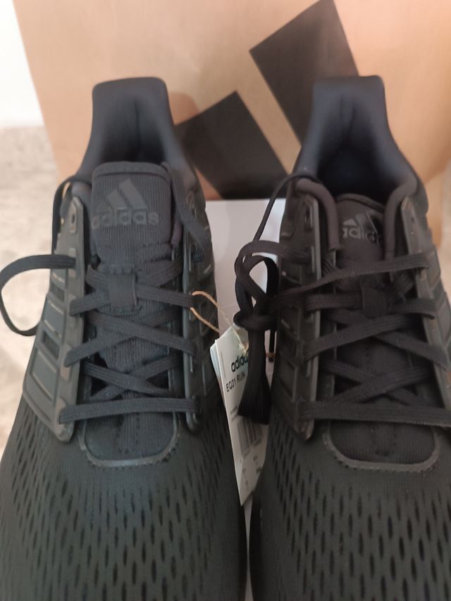 Deportivas Running Adidas nuevas