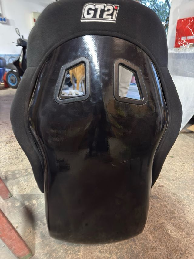 Baquet GT2i Pro 02M orejeros