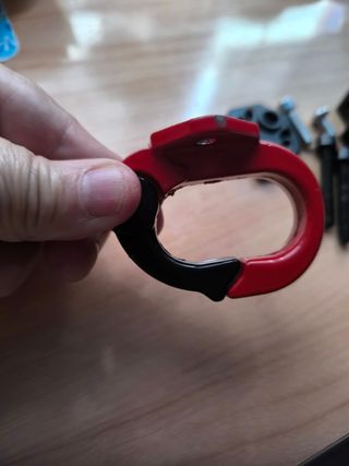 Gancho para colgar bolsas en patinetes