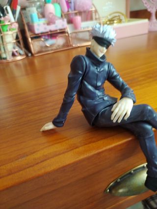 Figura anime Satoru Gojo para estantería