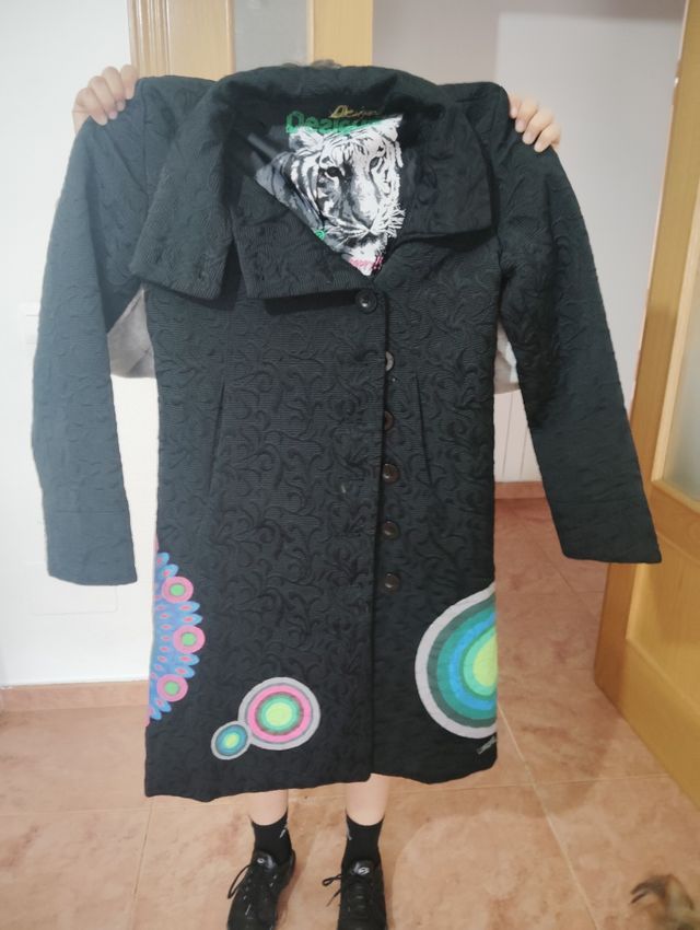 CAPPOTTO NERO DISUGUALE