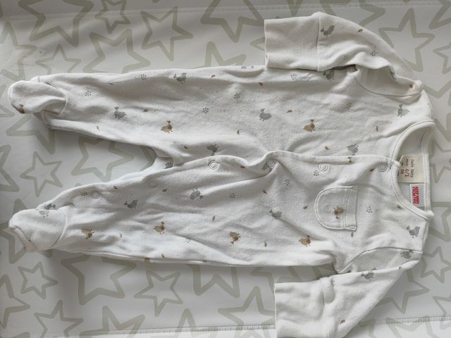 Pijama una pieza, talla 0-1  56cm