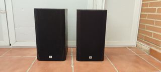 Altavoces JBL