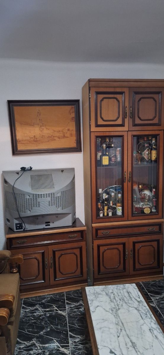 MUEBLES DE COMEDOR RETRO