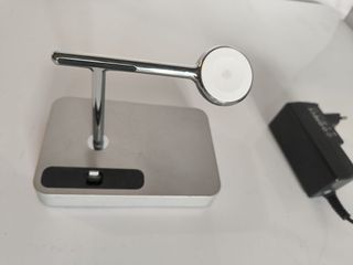 Soporte de carga para iphone y Apple Watch