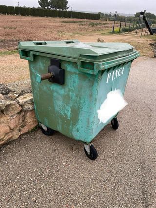 Contenedor de basura 800 litros