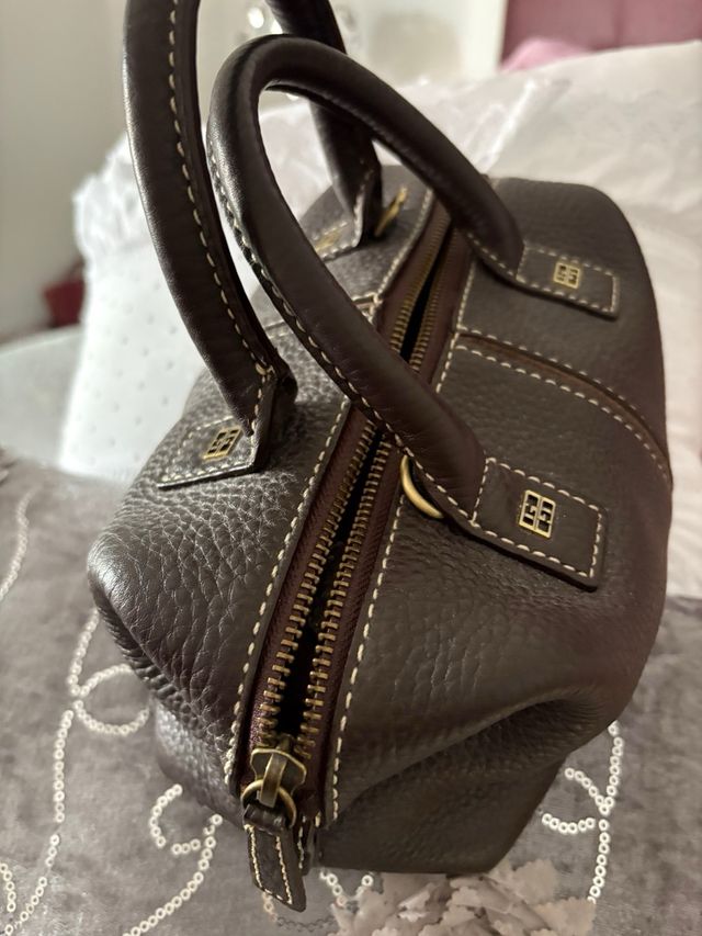 Bolso firma Gloria Ortiz