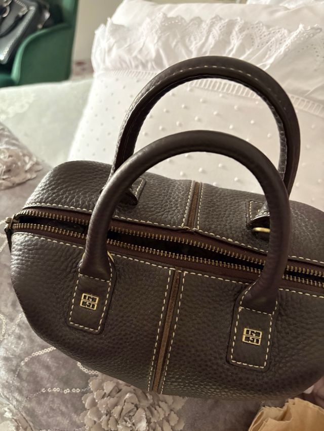 Bolso firma Gloria Ortiz