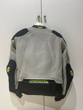 Chaqueta moto magna
