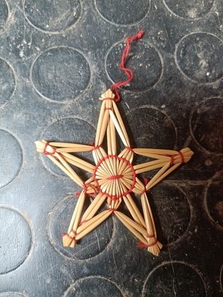 Figuras de mimbre decoración