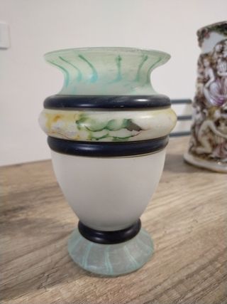 Vaso antico in opalina