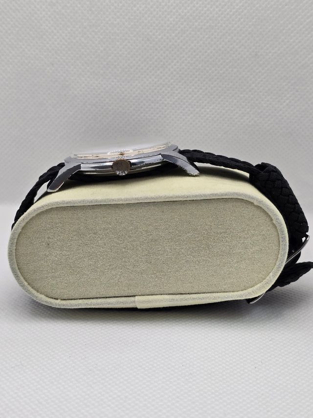 Reloj VOGA vintage mecanismo de cuerda