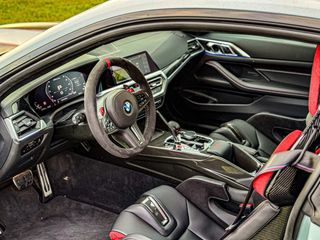 Bmw M4 CSL 551cv 2023