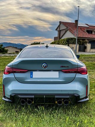 Bmw M4 CSL 551cv 2023