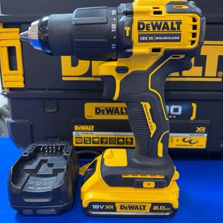 TALADRO DEWALT DCD709