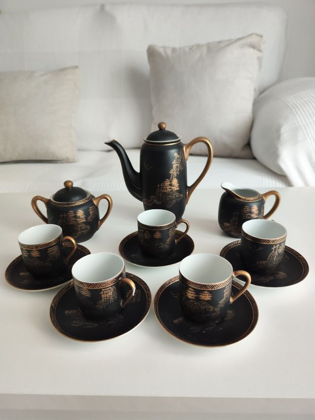 Juego de café cerámica japonesa.