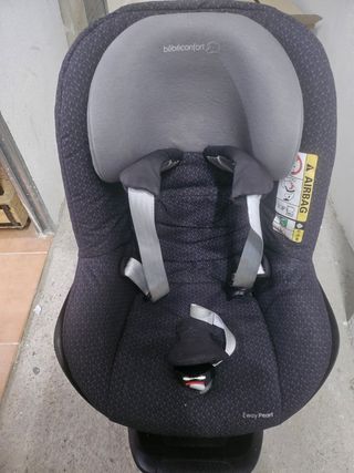Silla de bebé isofix   bebe confort- maxi cosi 