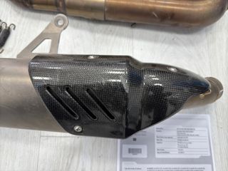 ESCAPE AKRAPOVIC YAMAHA R7