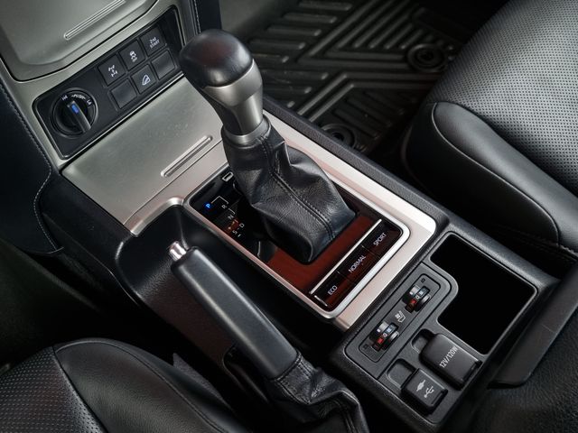 Toyota Land Cruiser 2020