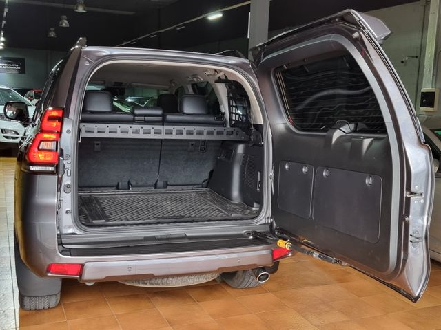 Toyota Land Cruiser 2020