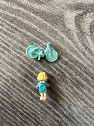 Muñeca y bici polly pocket home on the go