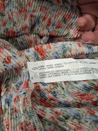 Vestido floral Zara