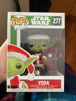 Funko Pop Yoda Navidad - Star Wars (277) - Figura