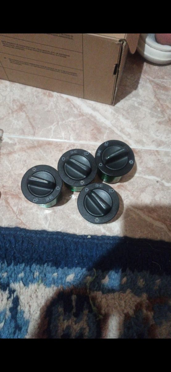 Ruleta luces Saab 9000