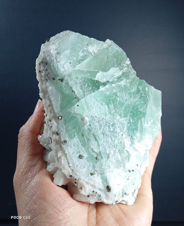 Calcite verde con pirite