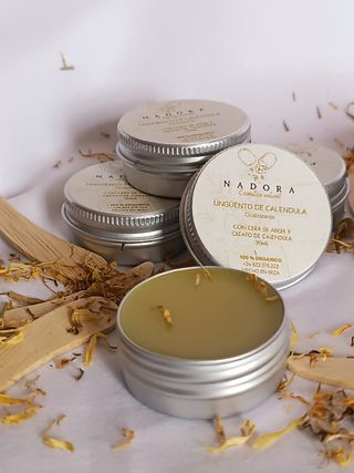 Ungüento de caléndula natural