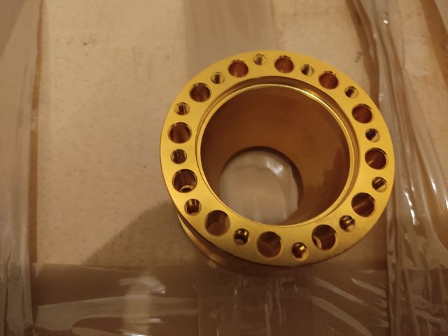 Distanciador piña-volante