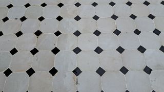 Mesa Jardín metálica / cerámica