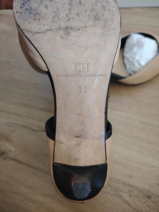  Carolina Herrera 