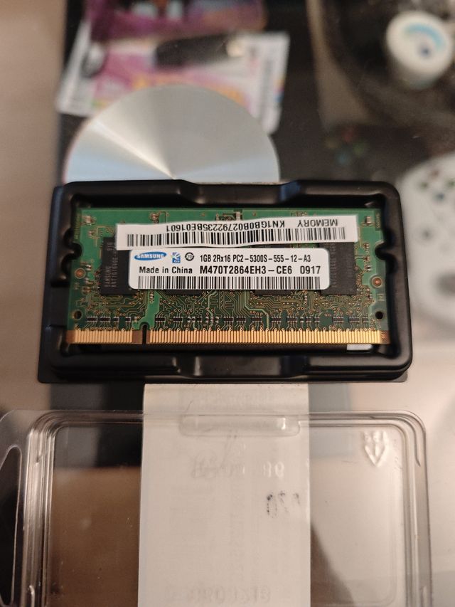 RAM Sodimm Samsung 2Rx16 PC2 5300s 1Gb