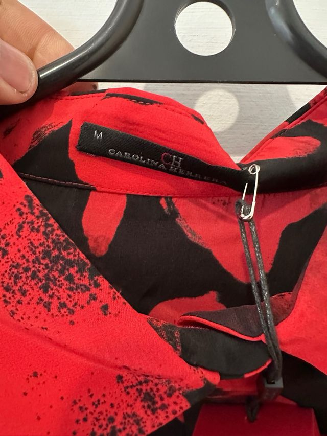 top de carolina herrara