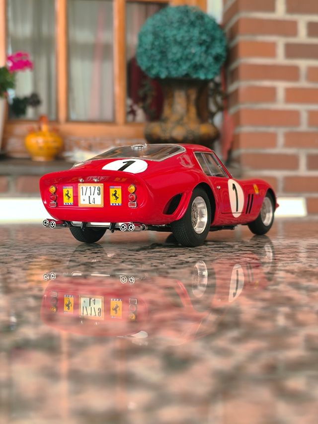 1:18 Ferrari 250 GTO, CMC