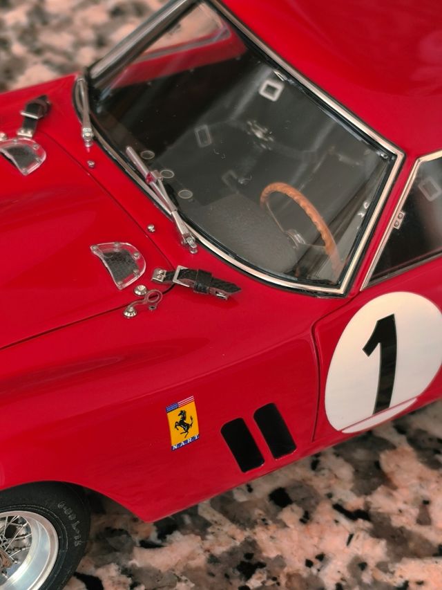 1:18 Ferrari 250 GTO, CMC