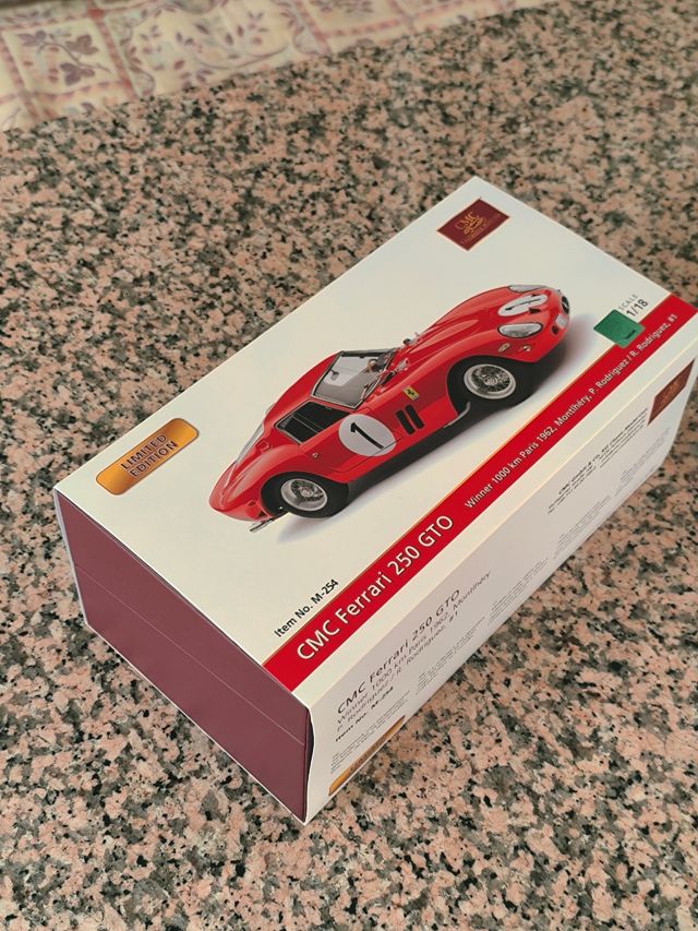 1:18 Ferrari 250 GTO, CMC