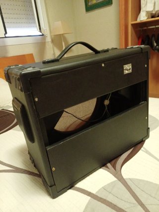 pantalla amplificador guitarra Ampliación con CEL