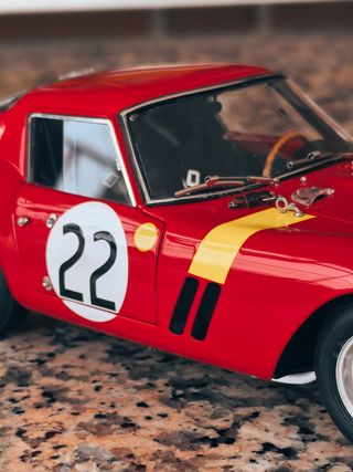 1:18 Ferrari 250 GTO, CMC