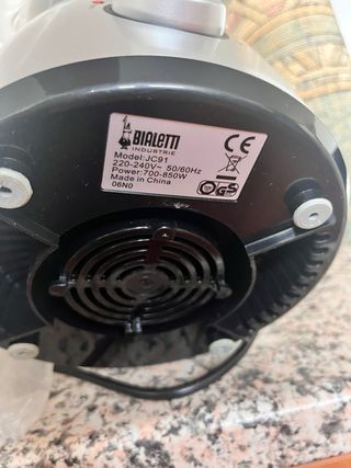 cappuccinatore e cioccolatiera