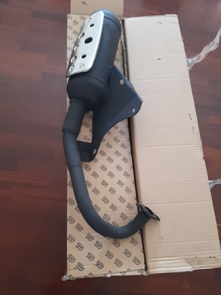 Tubo de escape ciclomotor